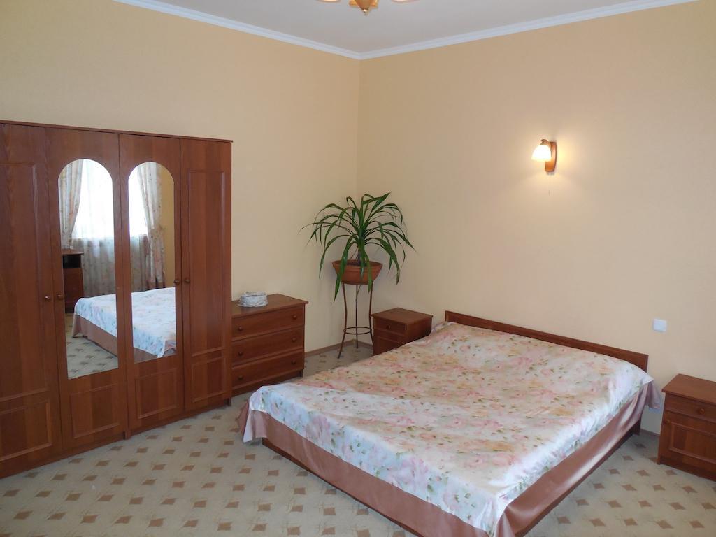 Ekaterininskaya Apartments Odessa Bilik gambar